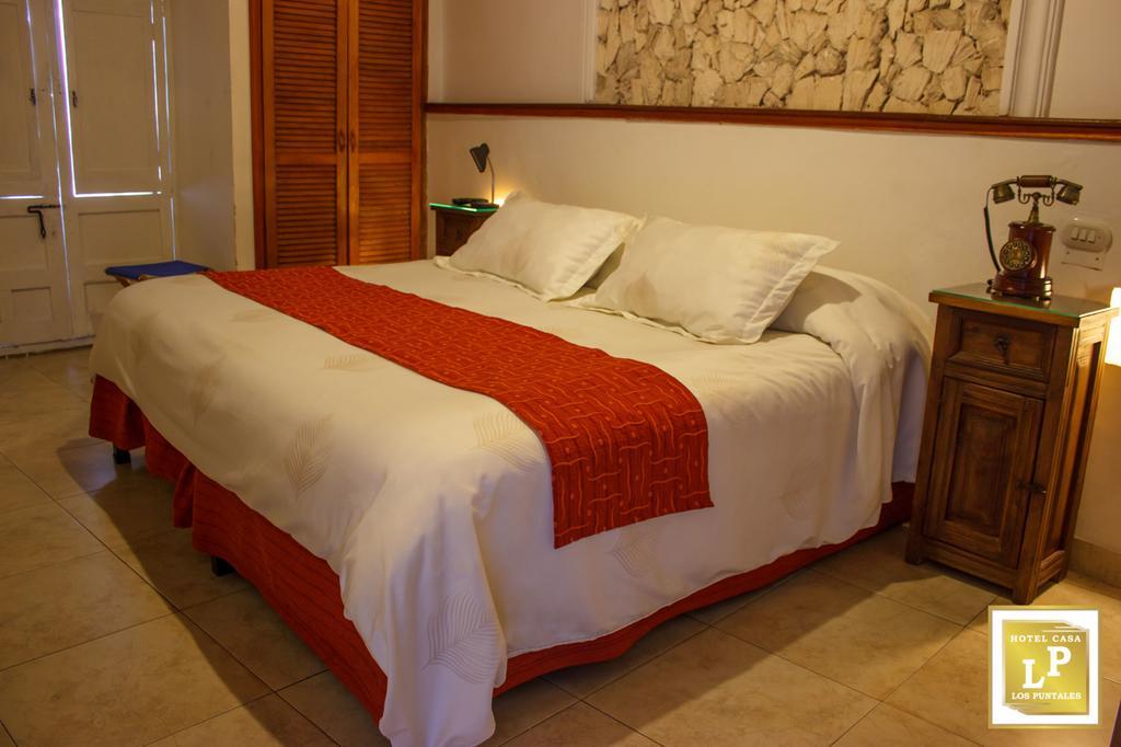 Hotel Casa Los Puntales Cartagena Ruang foto