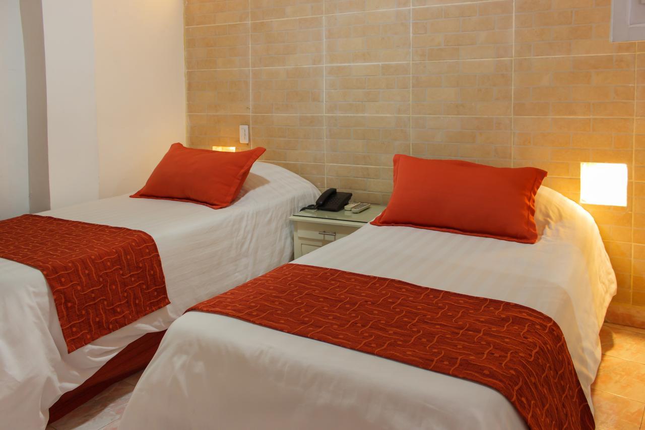 Hotel Casa Los Puntales Cartagena Bagian luar foto