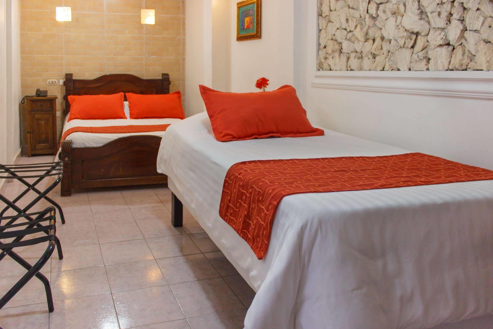 Hotel Casa Los Puntales Cartagena Bagian luar foto